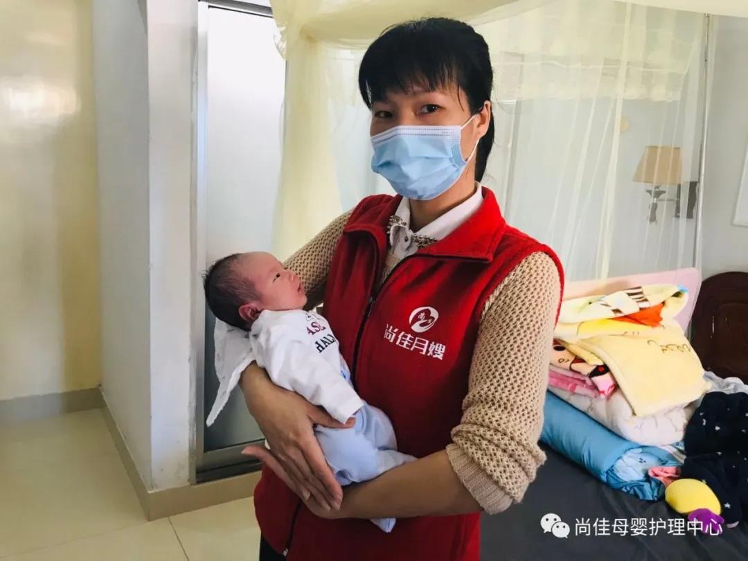 尚佳專業(yè)月嫂丨預(yù)防丨乳腺炎，怎么辦？